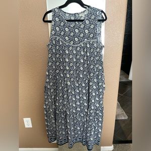 Cute dress with pockets!